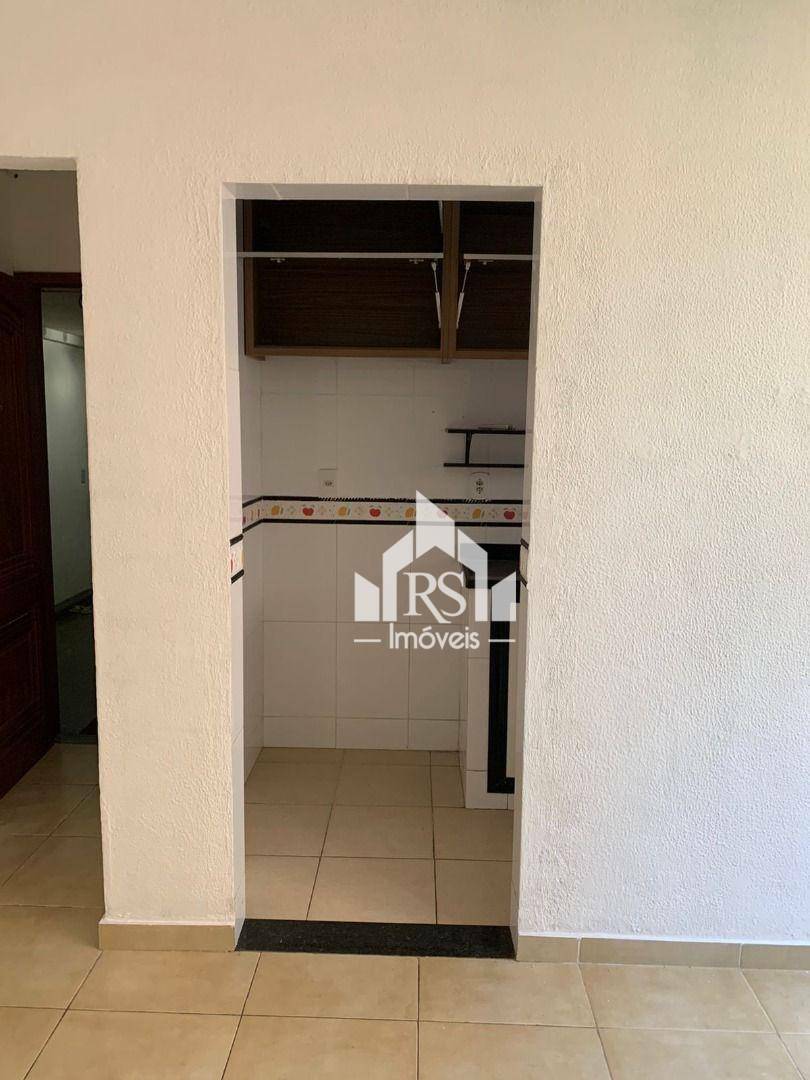 Apartamento à venda com 2 quartos, 66m² - Foto 7