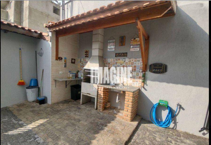 Sobrado à venda com 3 quartos, 210m² - Foto 18