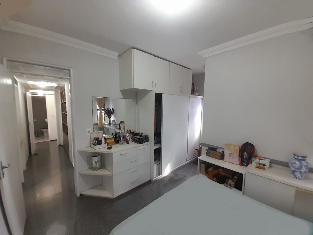 Apartamento à venda com 3 quartos, 128m² - Foto 20