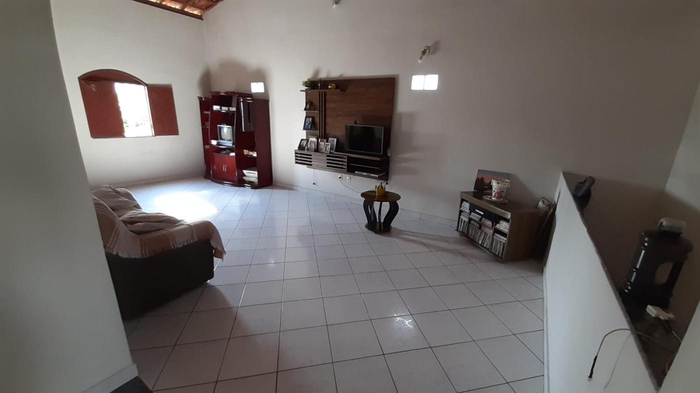 Casa à venda com 5 quartos, 270m² - Foto 13