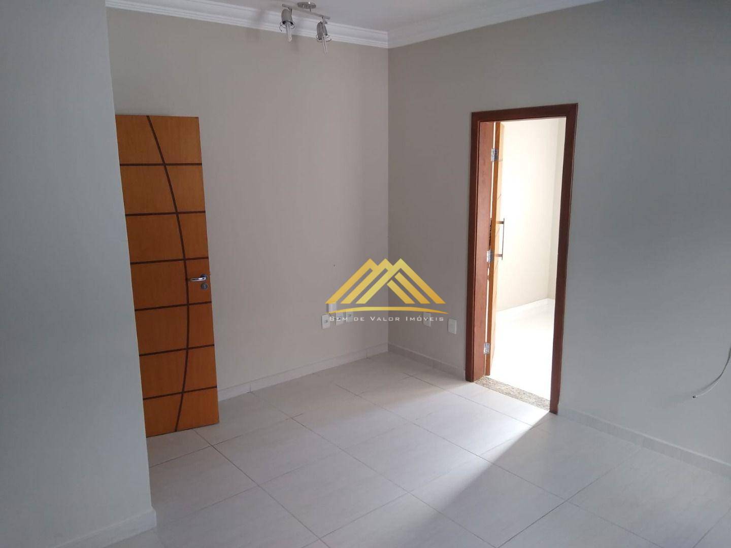 Casa à venda com 3 quartos, 210m² - Foto 28