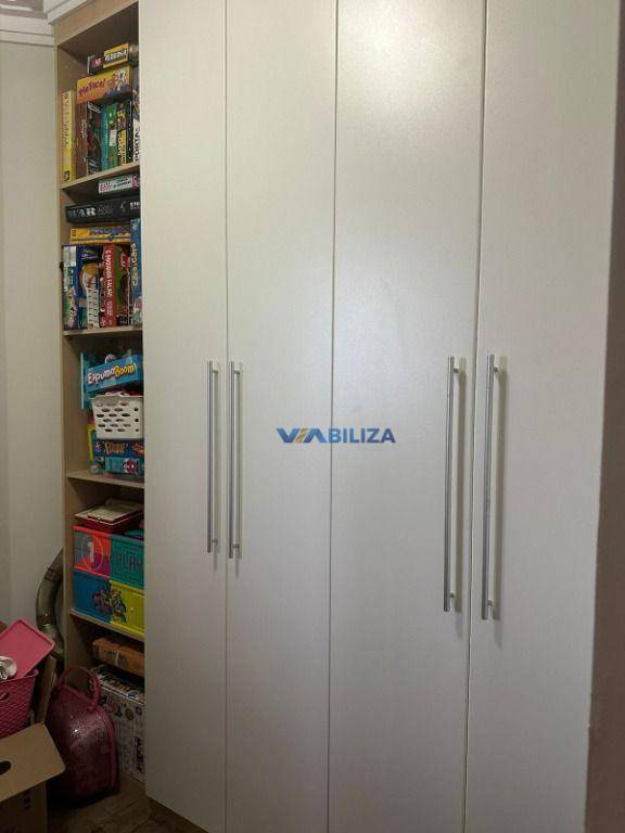 Apartamento à venda com 4 quartos, 150m² - Foto 8