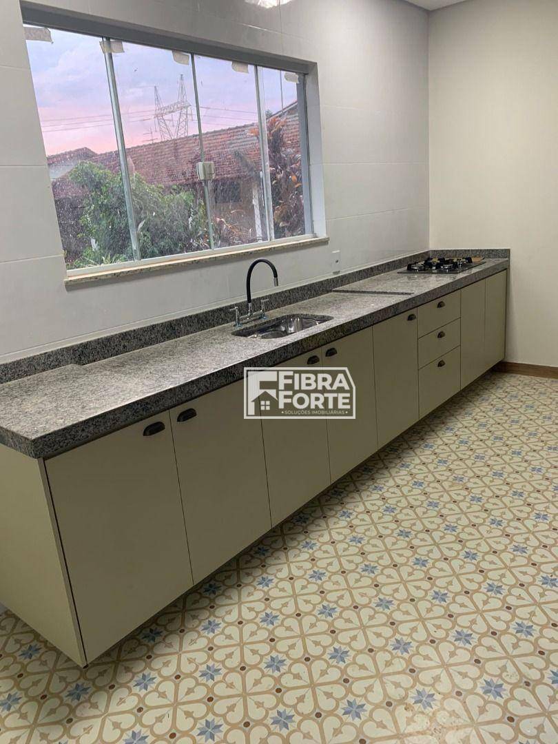 Chácara à venda com 3 quartos, 200m² - Foto 16