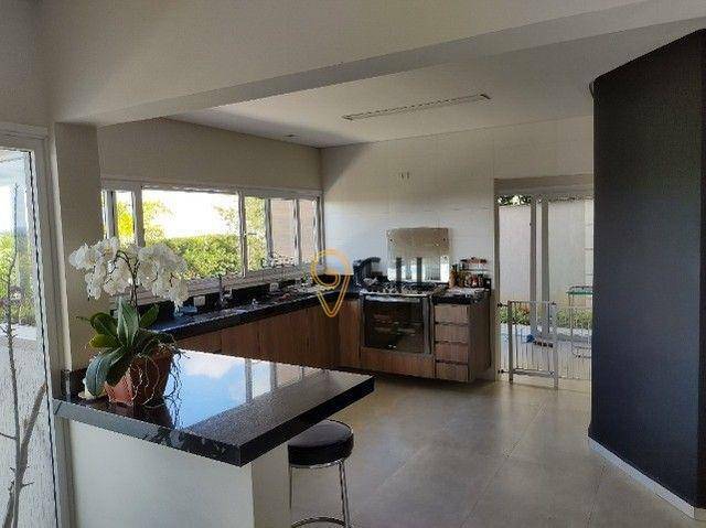 Sobrado à venda com 3 quartos, 365m² - Foto 4