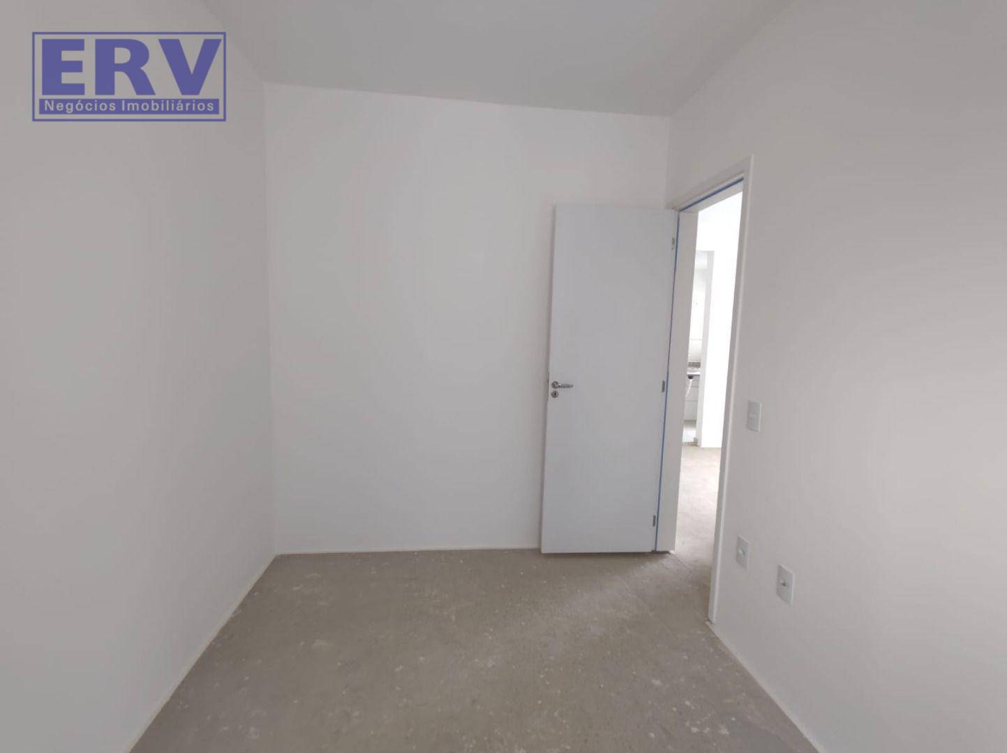 Apartamento à venda com 2 quartos, 58m² - Foto 23