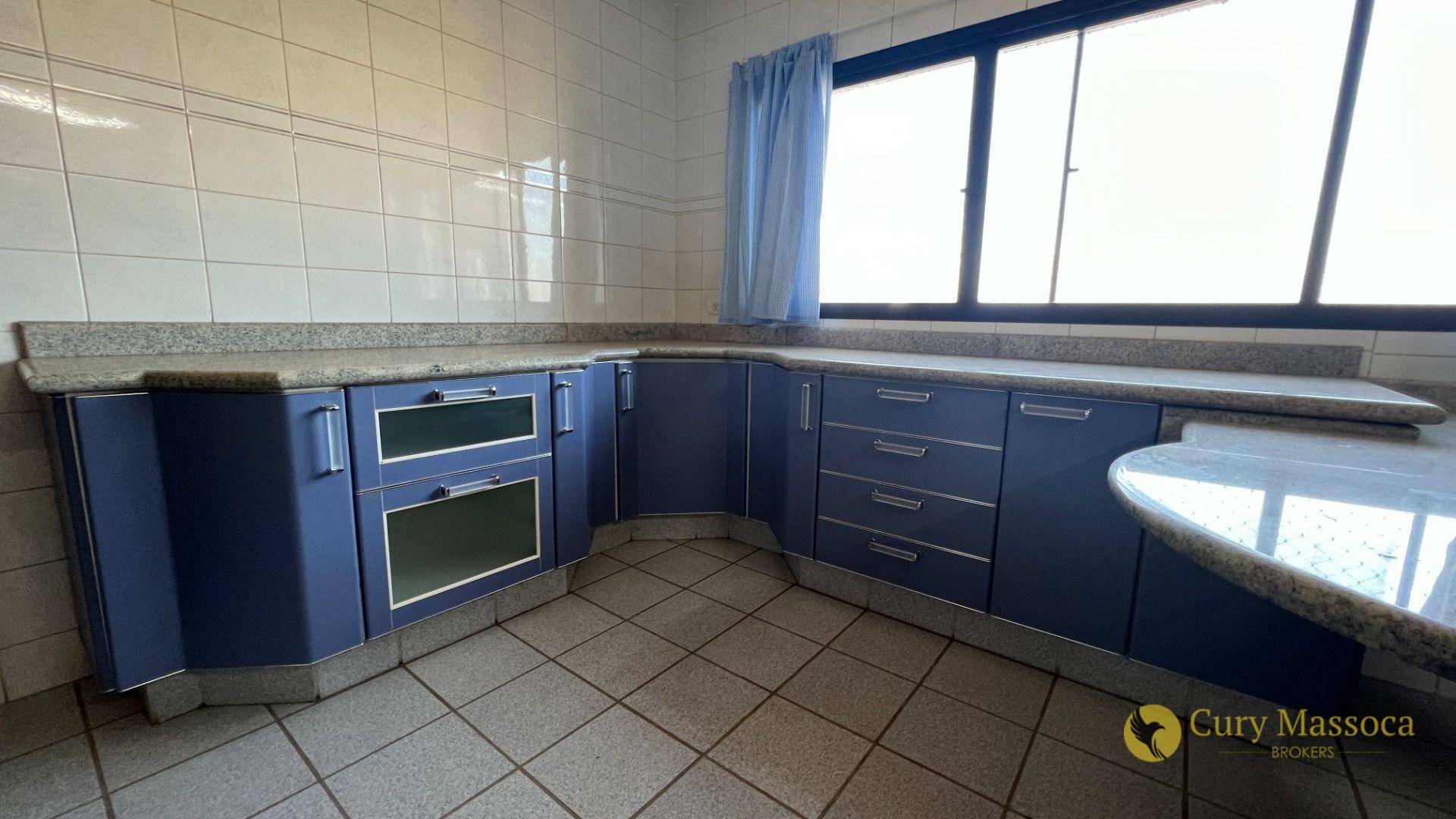 Apartamento para alugar com 4 quartos, 247m² - Foto 35