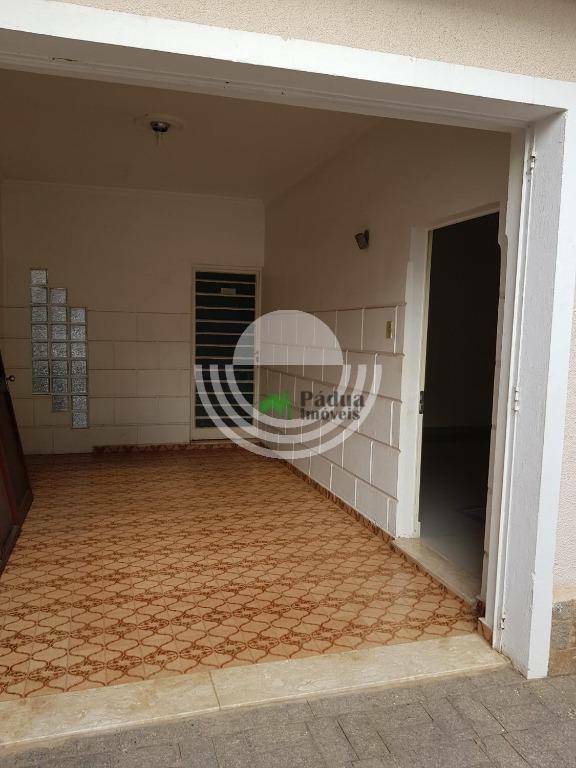 Casa à venda com 4 quartos, 250m² - Foto 12