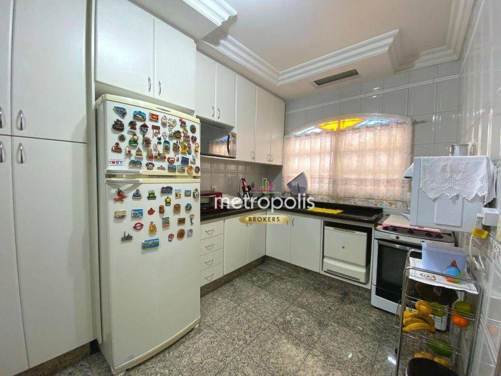 Sobrado à venda com 4 quartos, 298m² - Foto 22