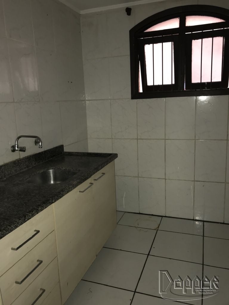 Apartamento à venda com 2 quartos, 70m² - Foto 4