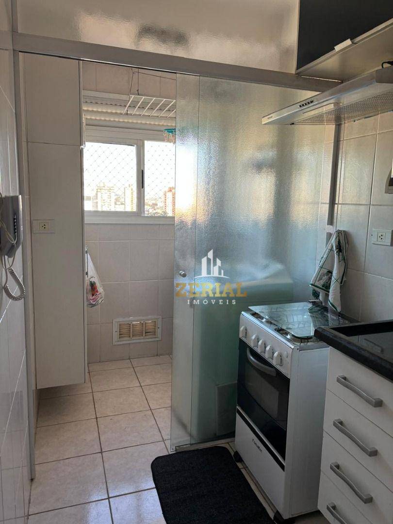 Apartamento à venda com 2 quartos, 60m² - Foto 30