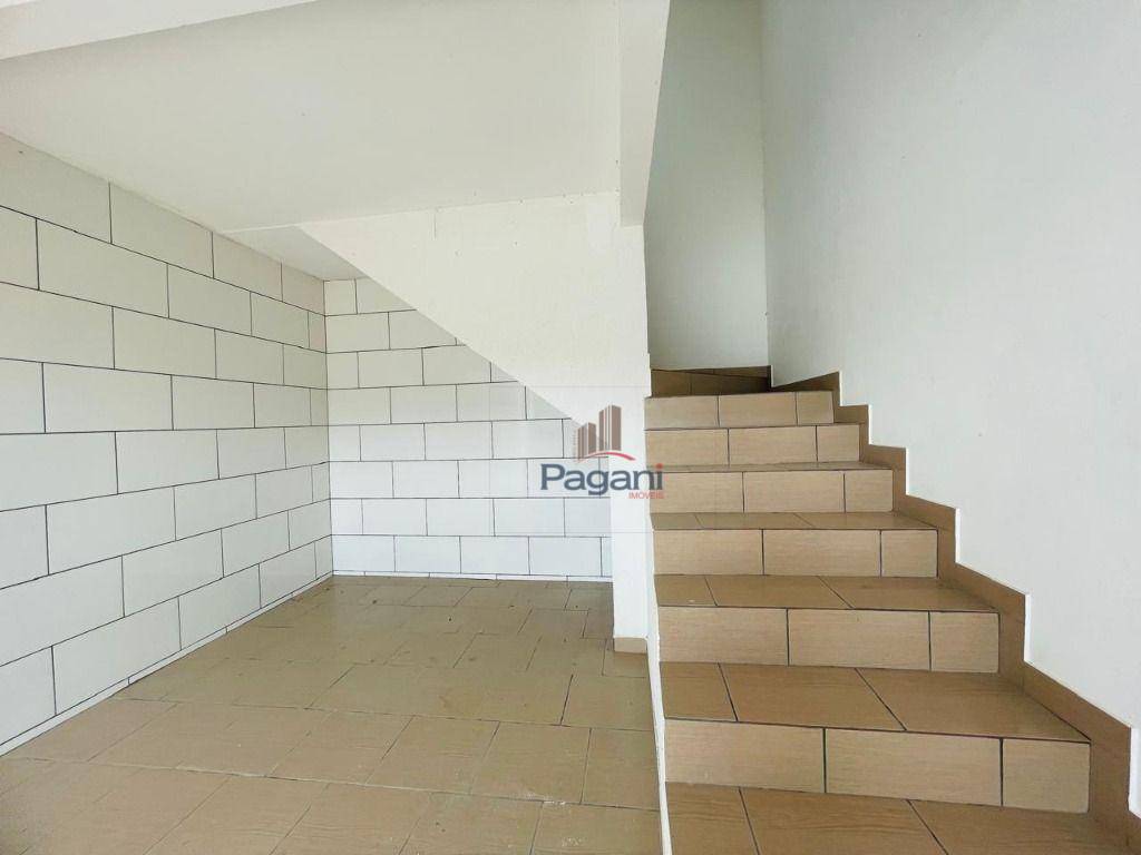 Casa à venda e aluguel com 3 quartos, 170m² - Foto 3