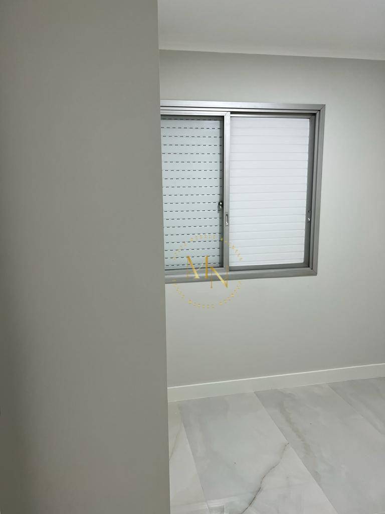 Apartamento à venda com 2 quartos, 68m² - Foto 8