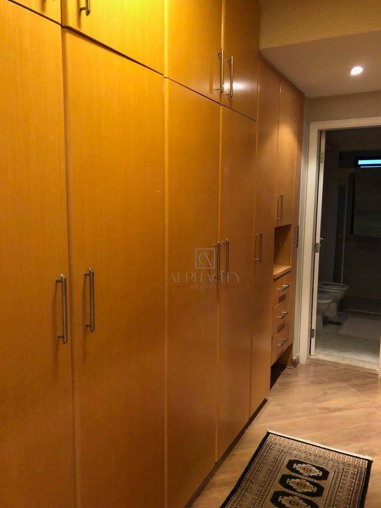 Apartamento à venda com 3 quartos, 156m² - Foto 9