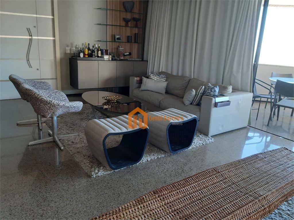 Apartamento à venda com 4 quartos, 275m² - Foto 6