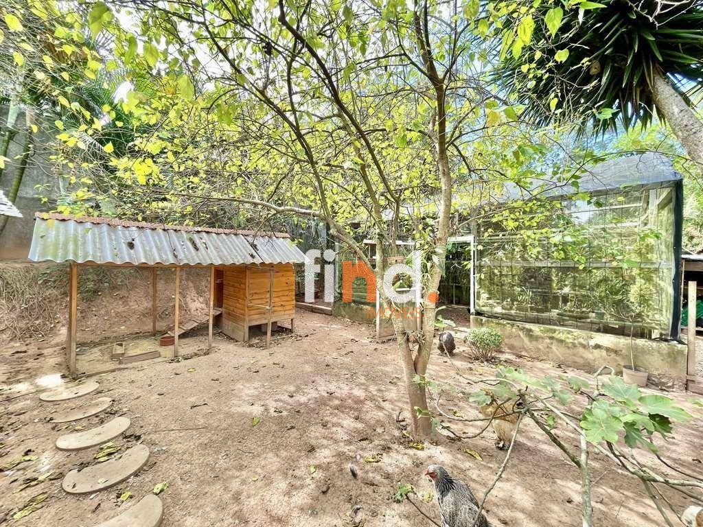 Casa de Condomínio à venda com 4 quartos, 380m² - Foto 49