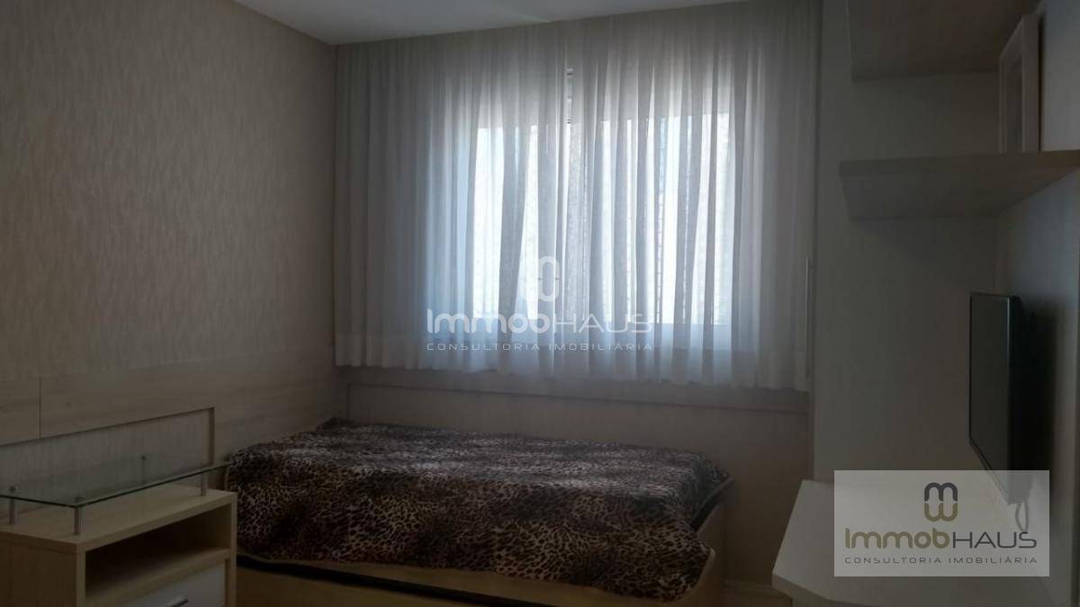 Apartamento à venda com 4 quartos, 167m² - Foto 15