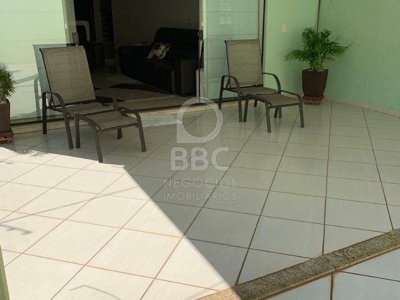 Sobrado à venda com 4 quartos, 347m² - Foto 33