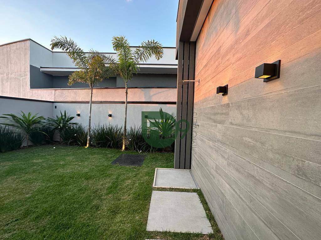 Casa de Condomínio à venda com 3 quartos, 255m² - Foto 11