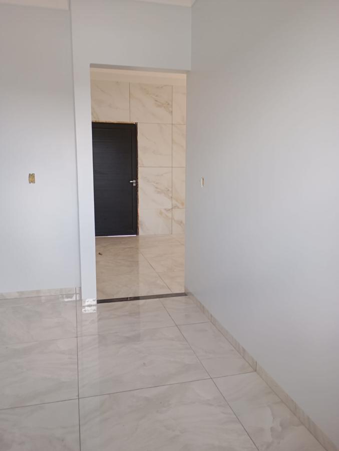 Casa à venda com 3 quartos, 180m² - Foto 4