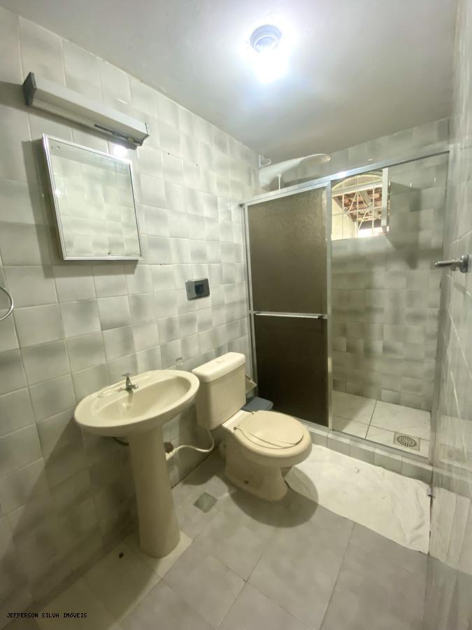 Casa de Condomínio à venda com 2 quartos, 360m² - Foto 9