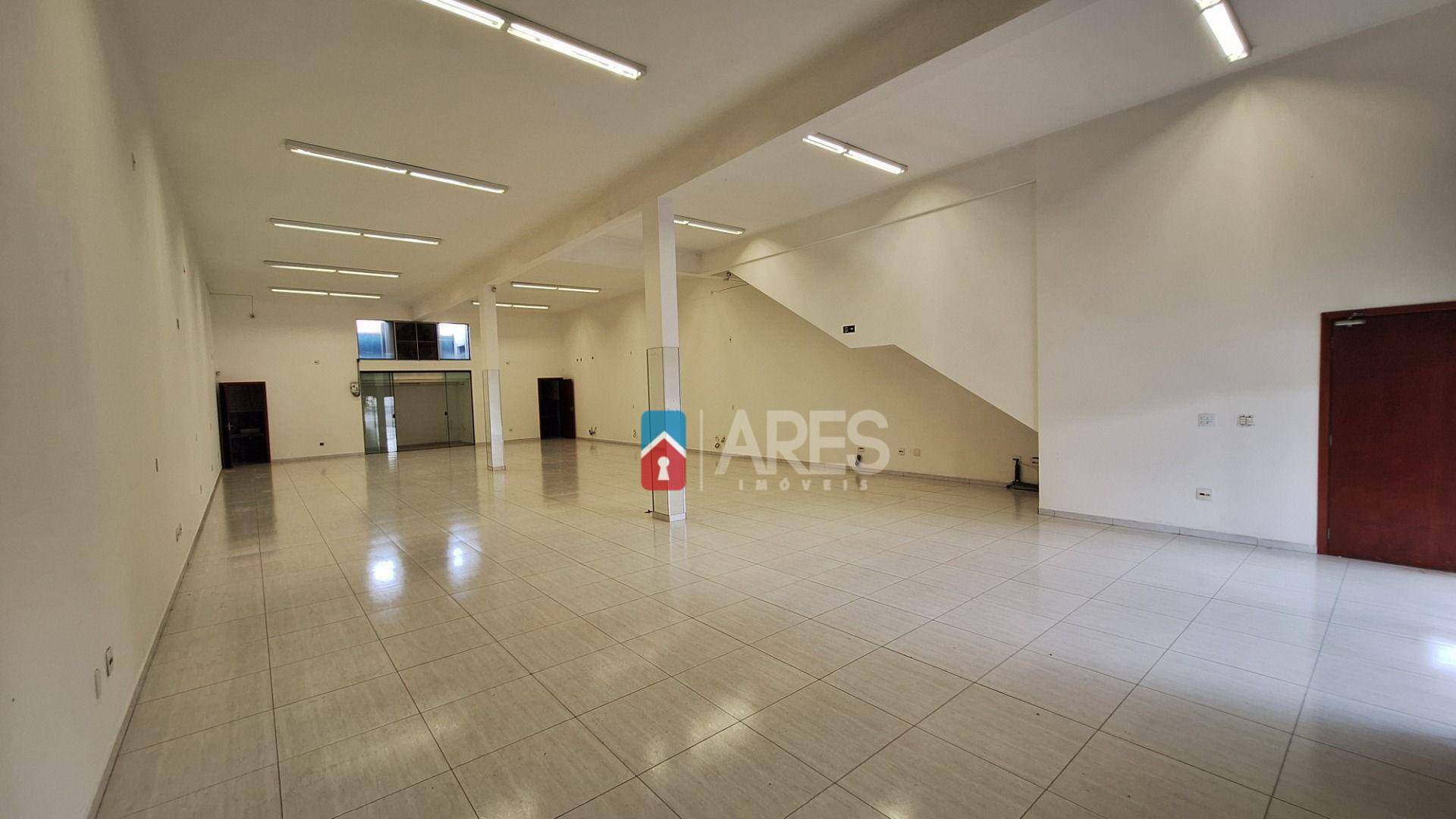 Loja-Salão para alugar, 240m² - Foto 1