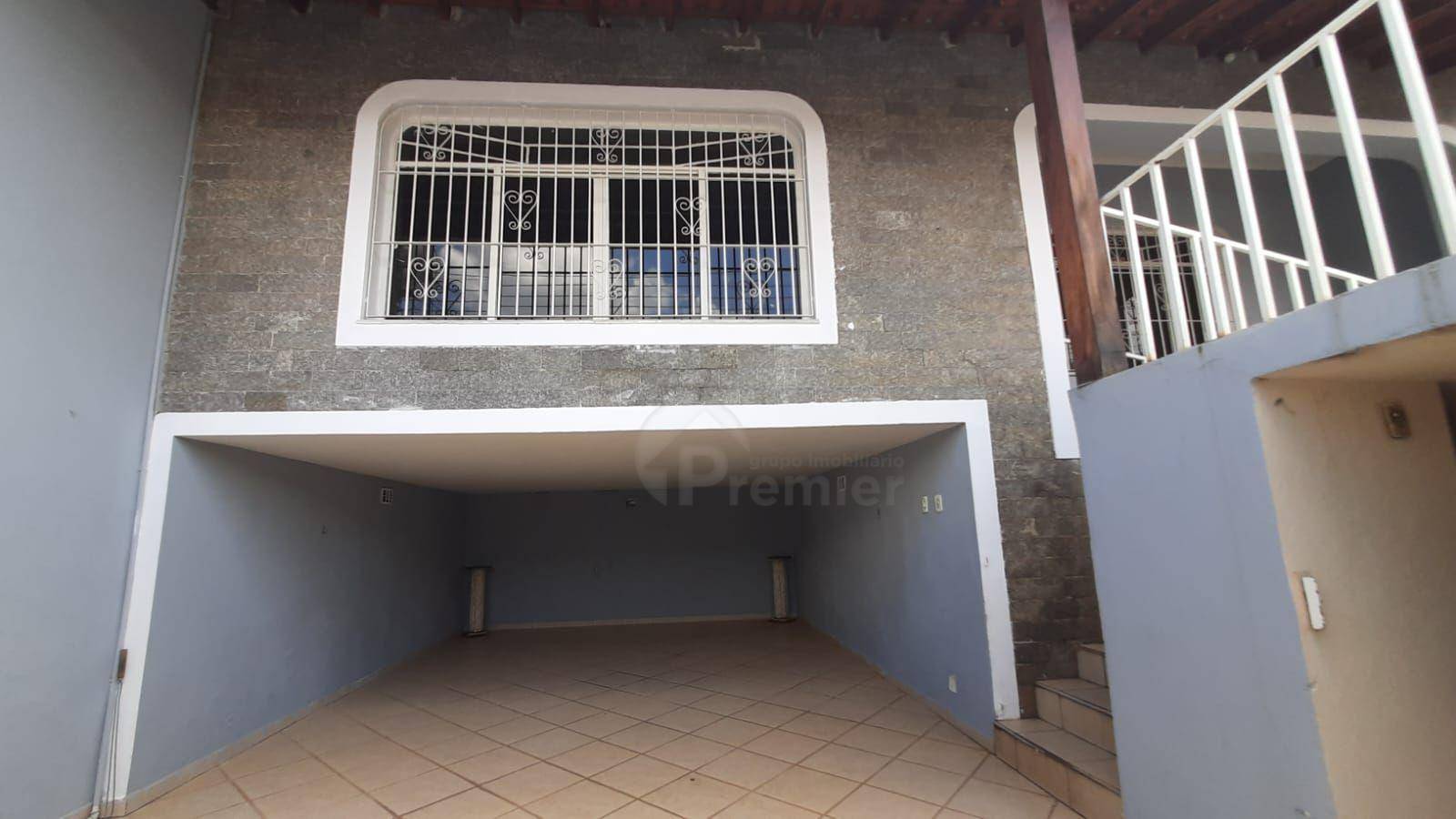 Casa à venda com 3 quartos, 190m² - Foto 4