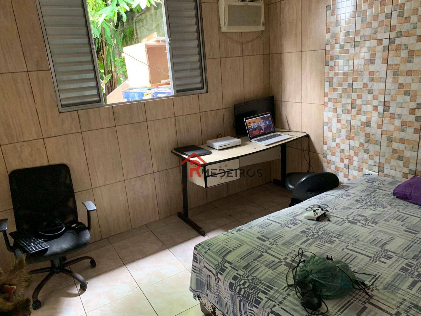 Casa à venda com 2 quartos, 95m² - Foto 9