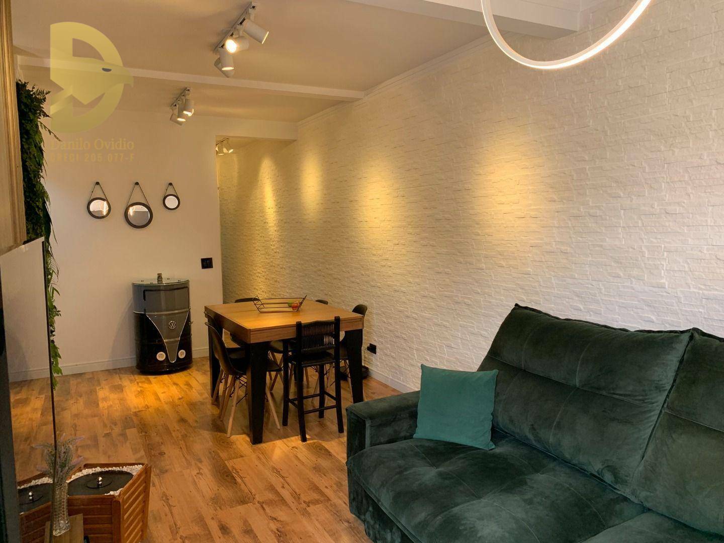 Casa à venda com 2 quartos, 70m² - Foto 4