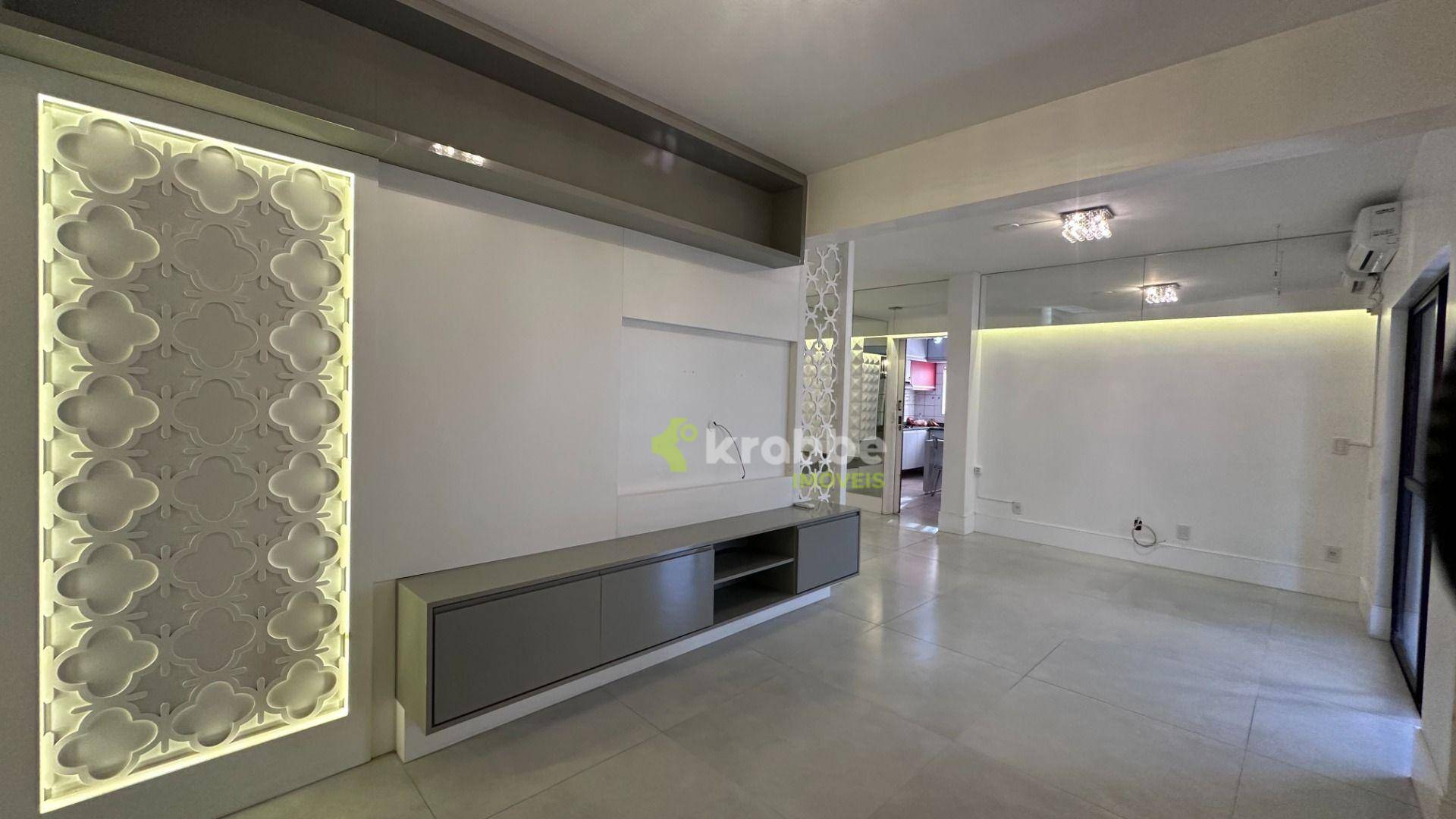 Apartamento, 3 quartos, 247 m² - Foto 2