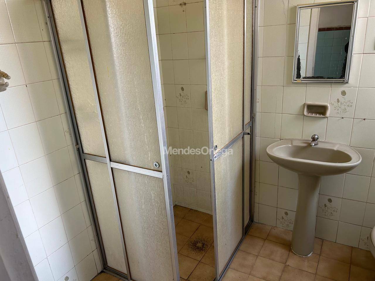 Casa à venda com 2 quartos, 90m² - Foto 18