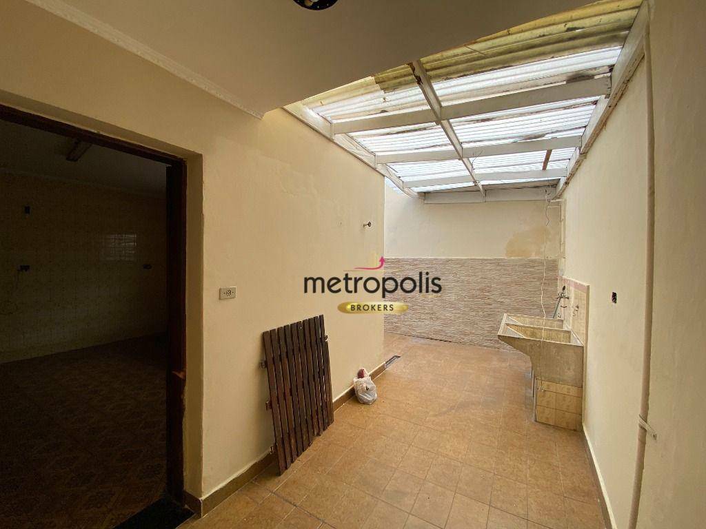 Sobrado à venda e aluguel com 3 quartos, 169m² - Foto 13