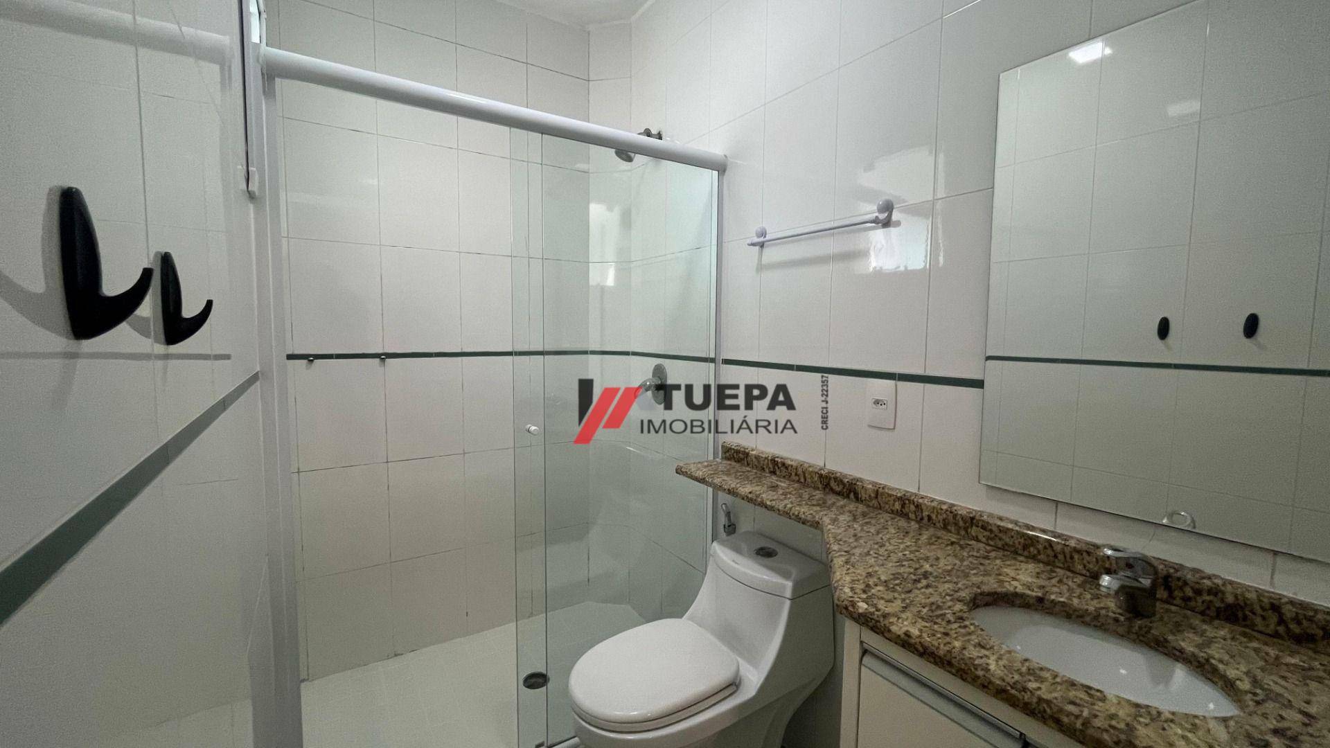 Apartamento para alugar com 3 quartos, 150m² - Foto 16