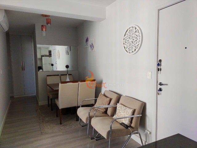 Apartamento à venda com 2 quartos, 62m² - Foto 7