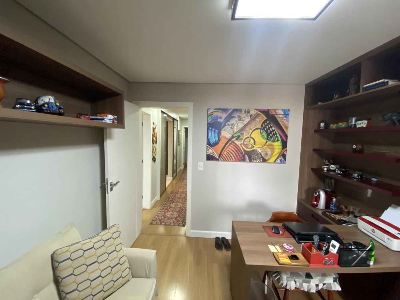 Apartamento à venda com 4 quartos, 247m² - Foto 35