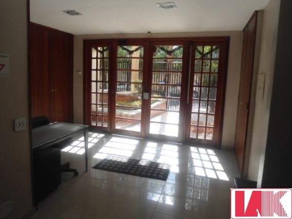 Apartamento à venda com 1 quarto, 70m² - Foto 12