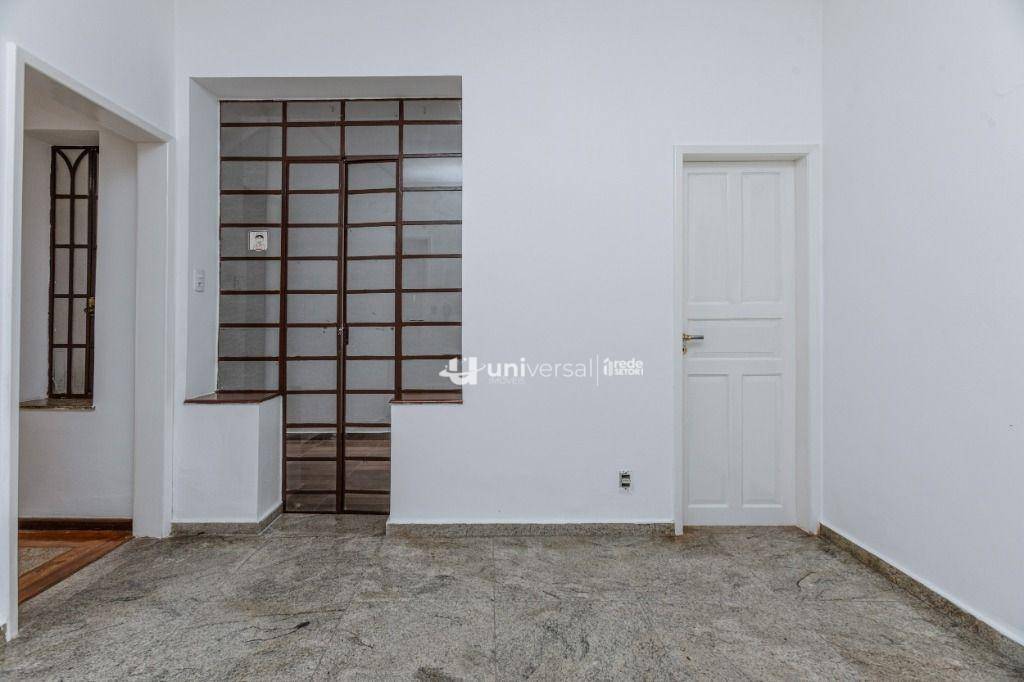 Casa à venda com 3 quartos, 105m² - Foto 10