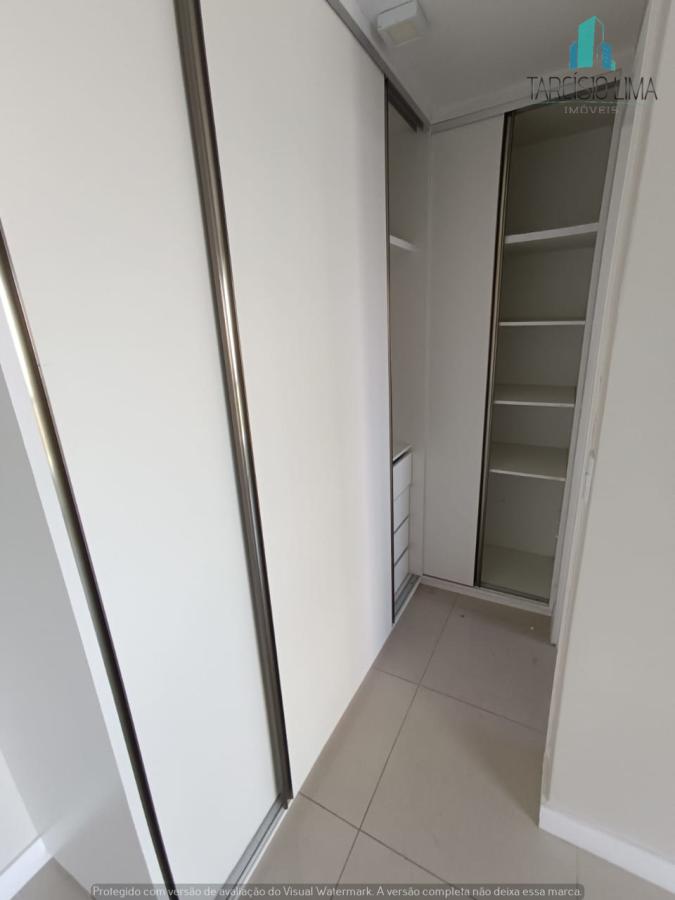 Apartamento à venda com 3 quartos, 111m² - Foto 13