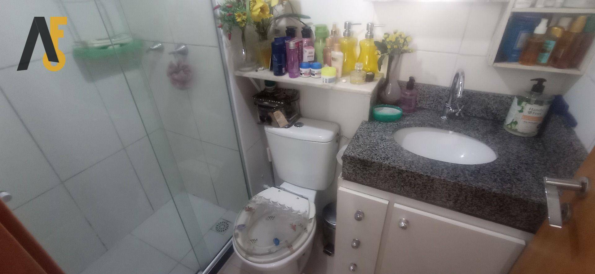 Apartamento à venda com 3 quartos, 64m² - Foto 5