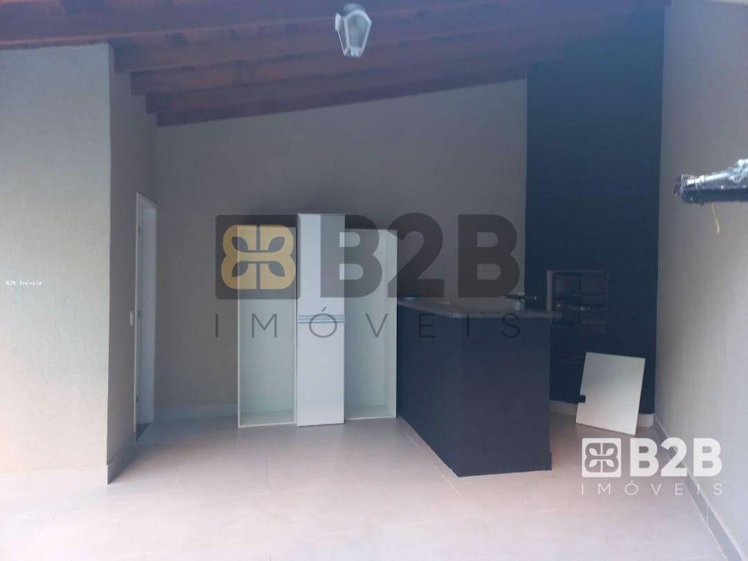 Casa à venda com 3 quartos, 250m² - Foto 40