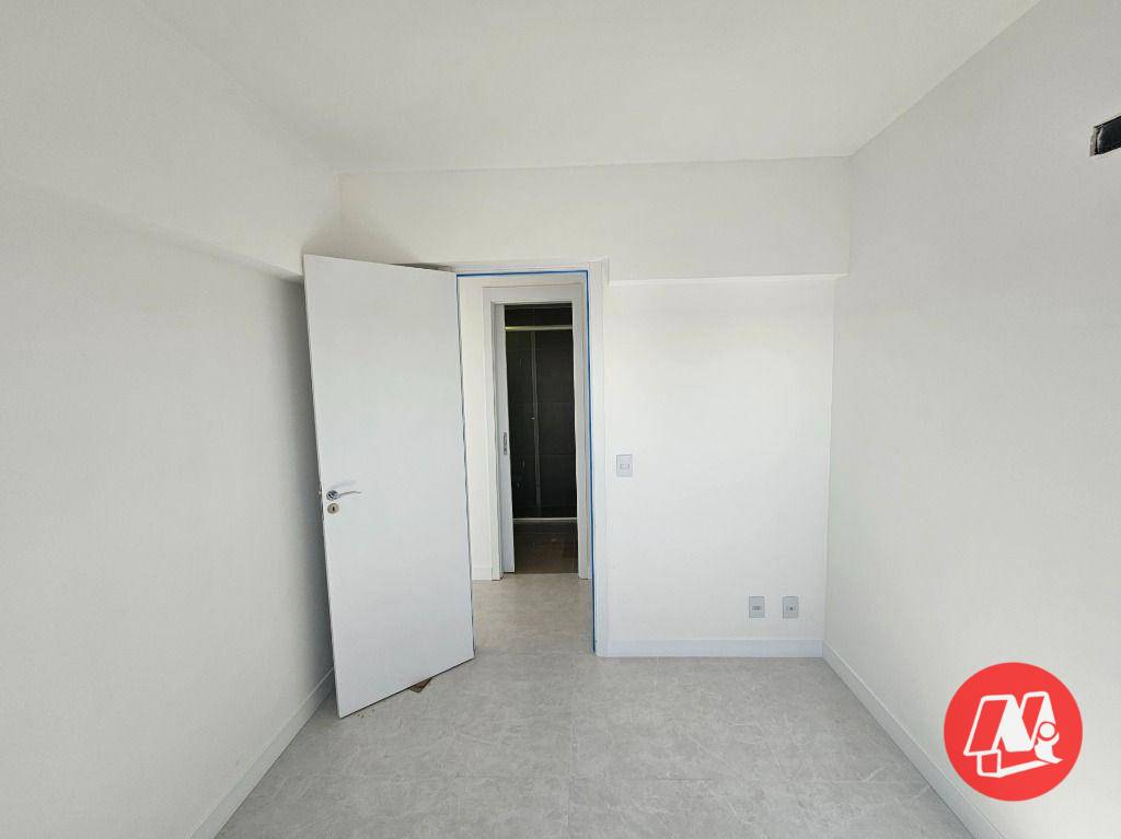 Apartamento para alugar com 2 quartos, 65m² - Foto 13