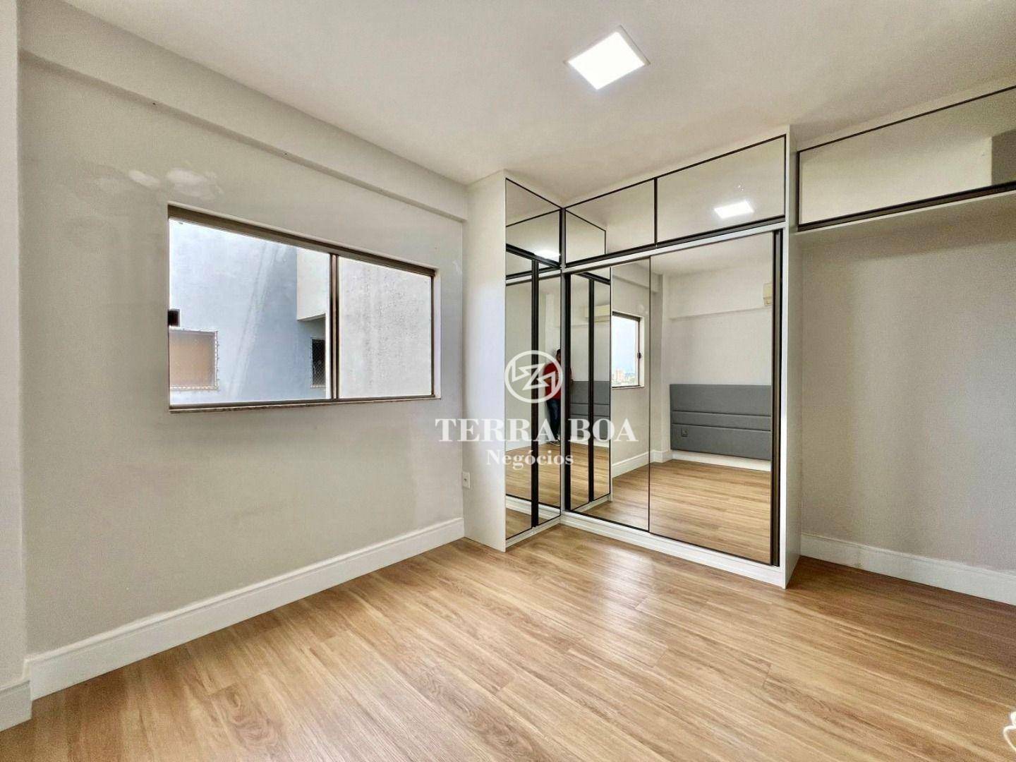 Apartamento à venda com 3 quartos, 172m² - Foto 7