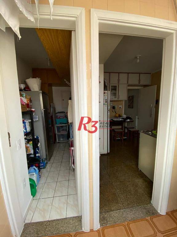 Apartamento à venda com 3 quartos, 157m² - Foto 6