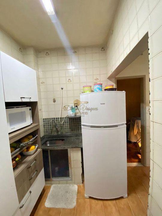 Apartamento à venda com 2 quartos, 48m² - Foto 12