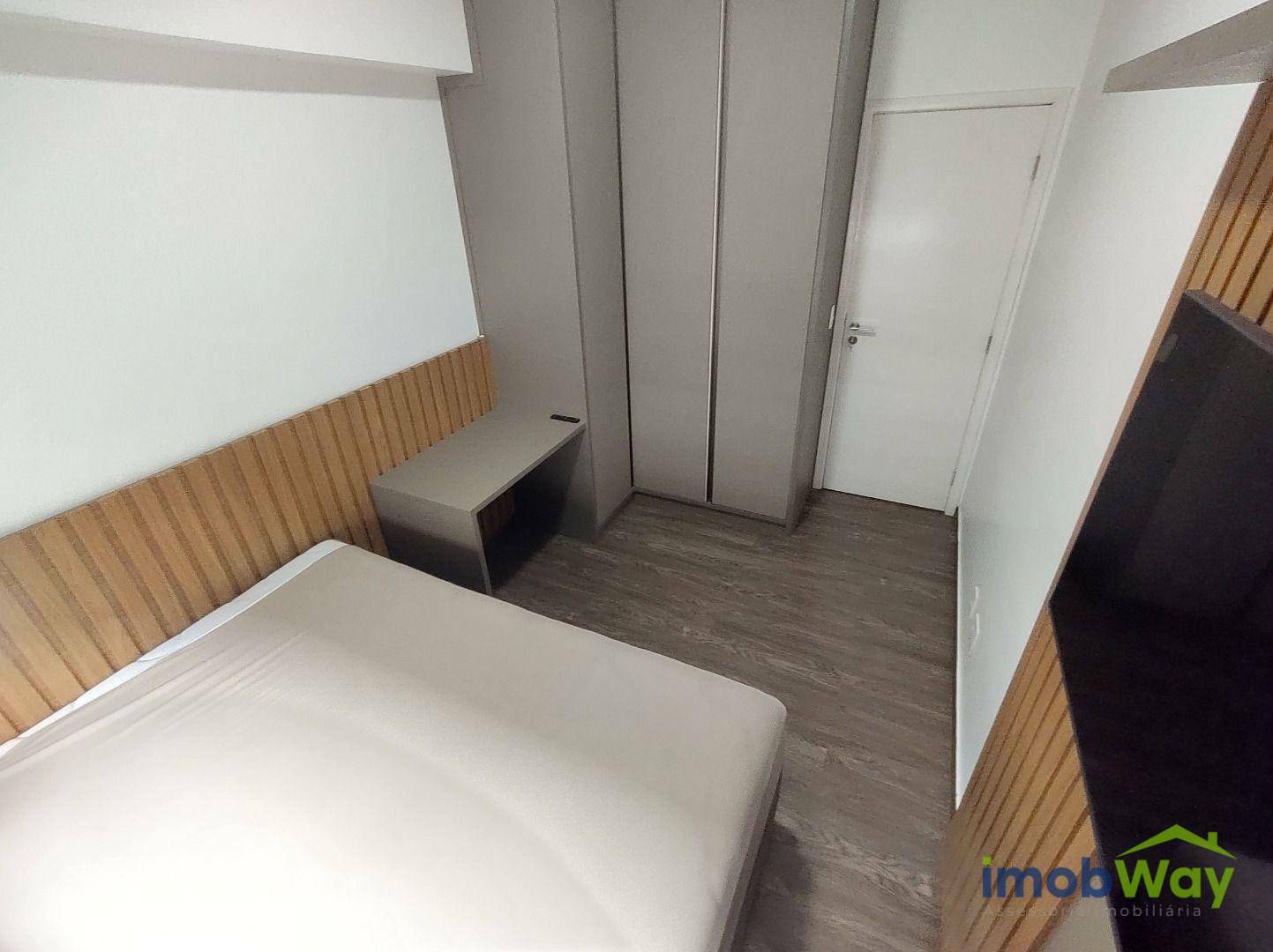 Apartamento para alugar com 3 quartos, 78m² - Foto 18