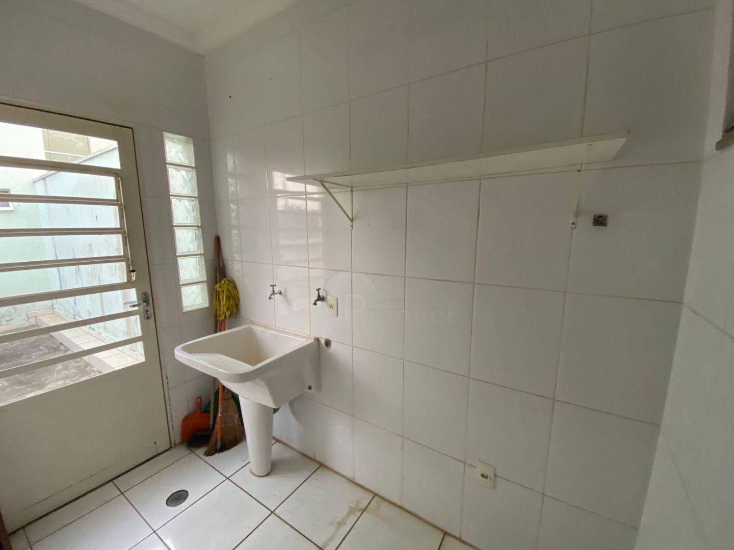 Casa de Condomínio à venda com 6 quartos, 290m² - Foto 10