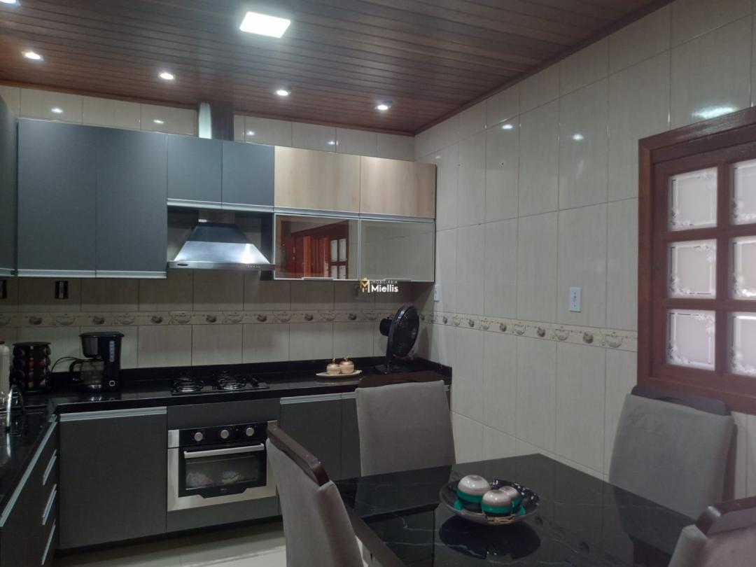 Casa à venda com 3 quartos, 900m² - Foto 28