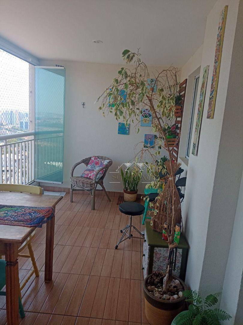 Apartamento à venda com 3 quartos, 115m² - Foto 32