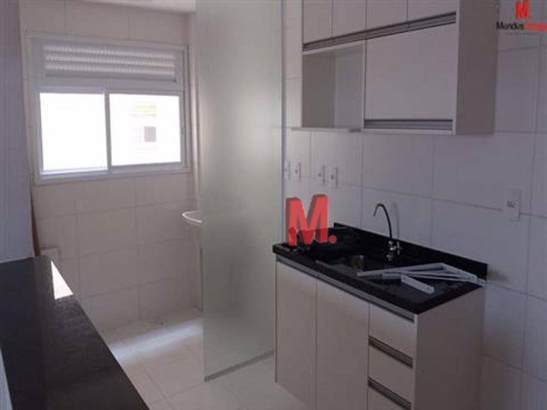 Apartamento à venda com 3 quartos, 69m² - Foto 4