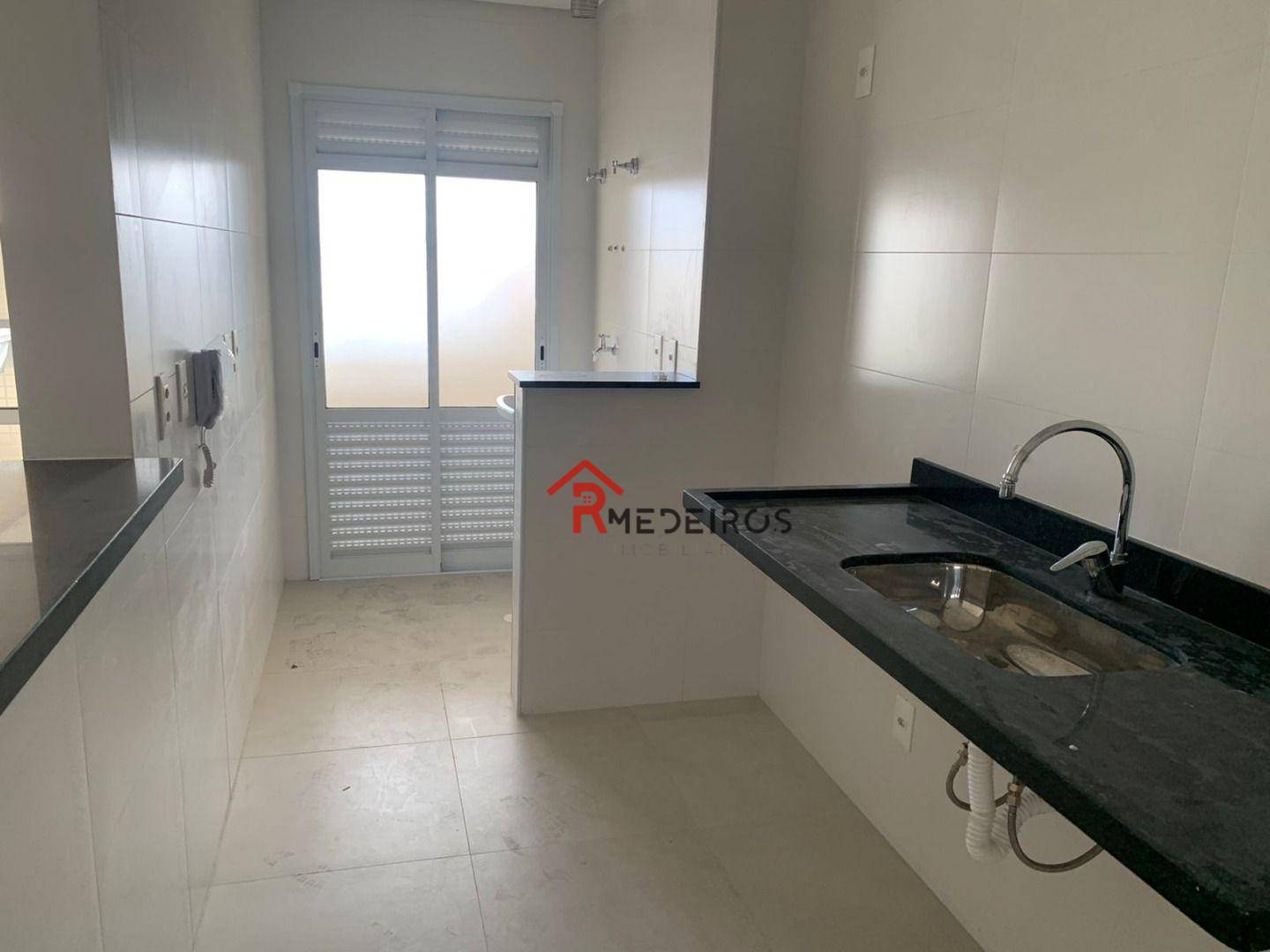 Apartamento à venda com 1 quarto, 57m² - Foto 7