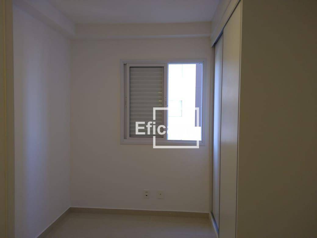 Apartamento à venda com 2 quartos, 75m² - Foto 10